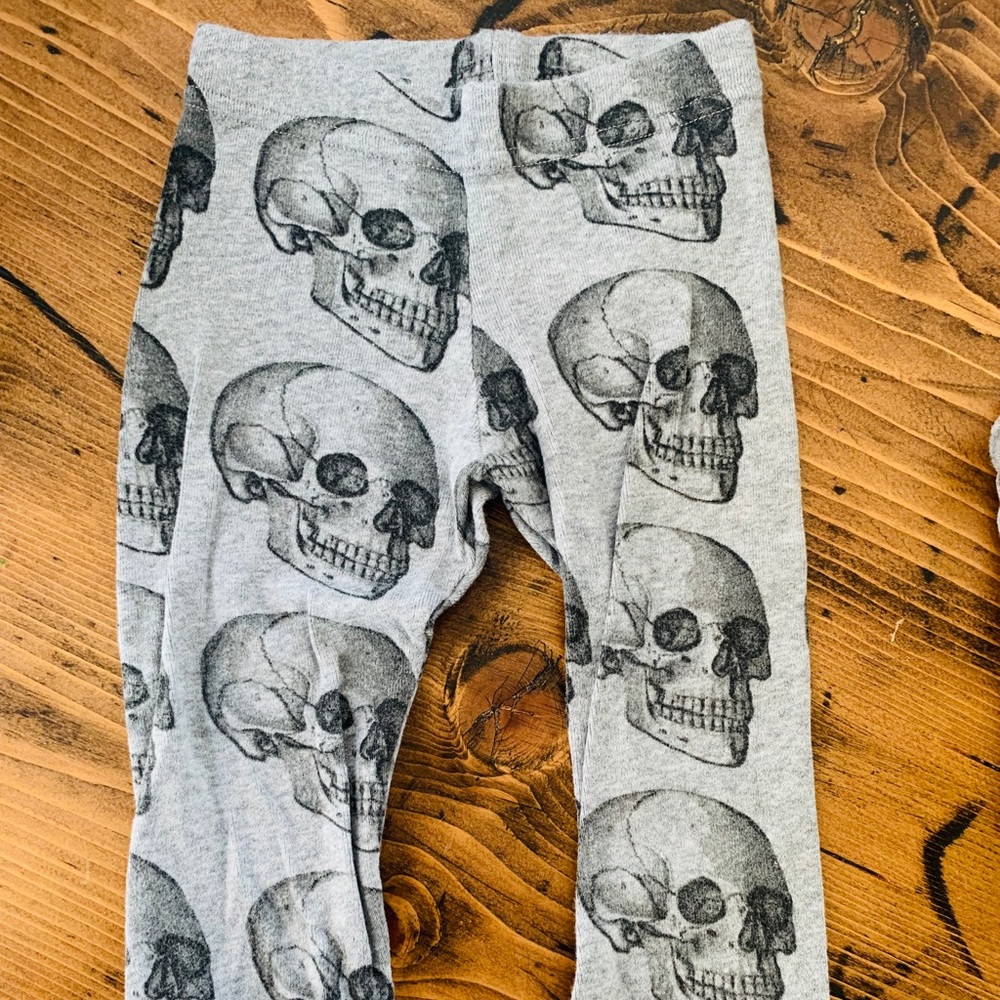 🛑SOLD🛑Skull Pants nununu